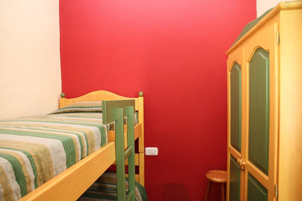 Holiday Home Can Clerc Osor Szoba fotó